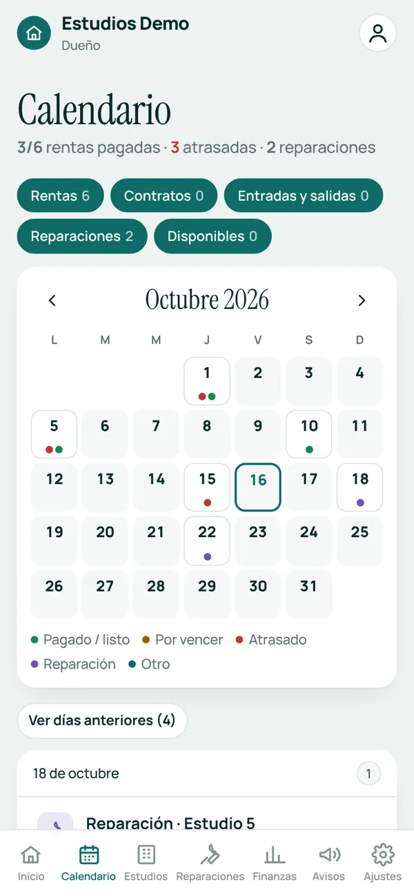 Calendario de octubre con puntos de colores: rentas pagadas, atrasadas y reparaciones programadas